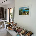 Luxury 4*