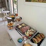 Luxury 4*