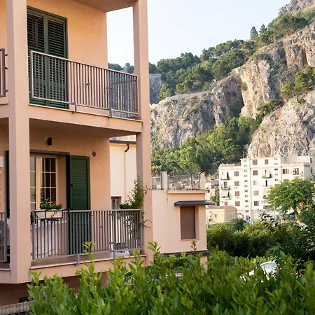 Luxury Maison d'hôtes 4*
