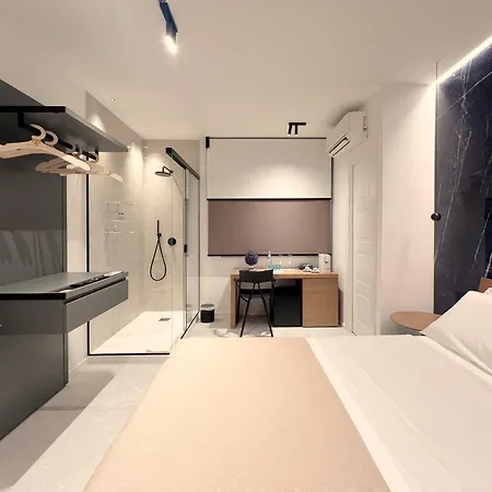 Luxury 4* تْشيفالو